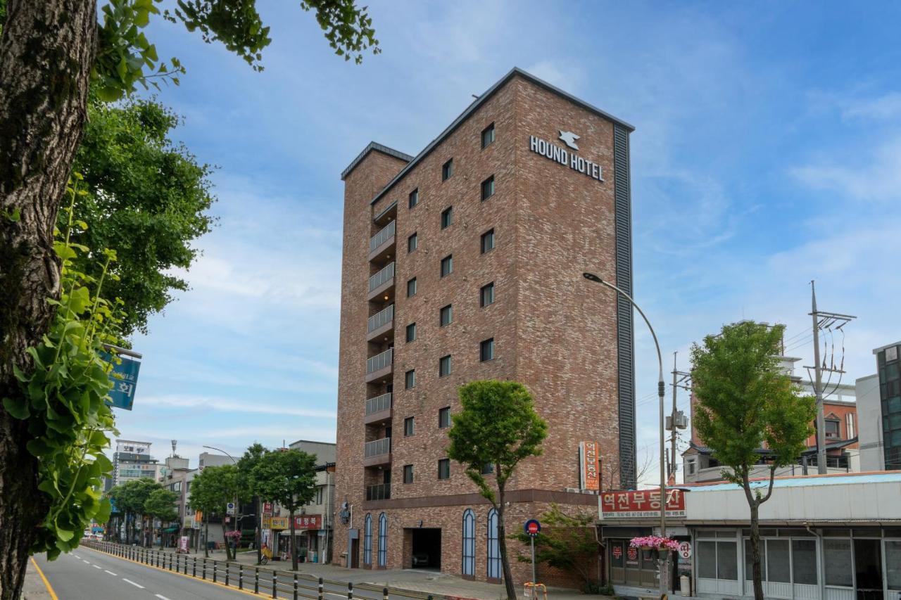 Jecheon Hound Hotel Chech'ŏn Exterior foto
